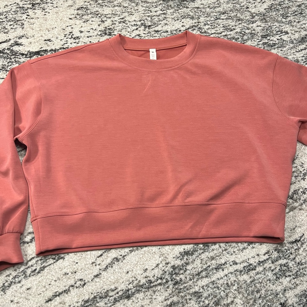 Lululemon Perfectly Oversized Cropped Crew *Softstreme